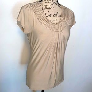 🍂 The Limited Sparkle Neckline Stretch Top🍂